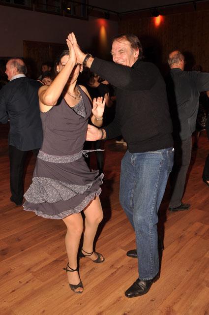 min 2011 12 04 station danse 093